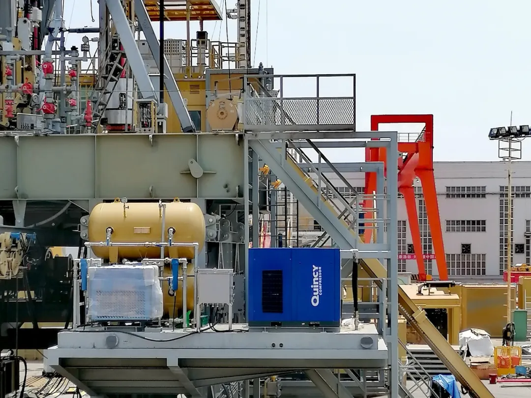 QGS22-2.png QGS22-2.png